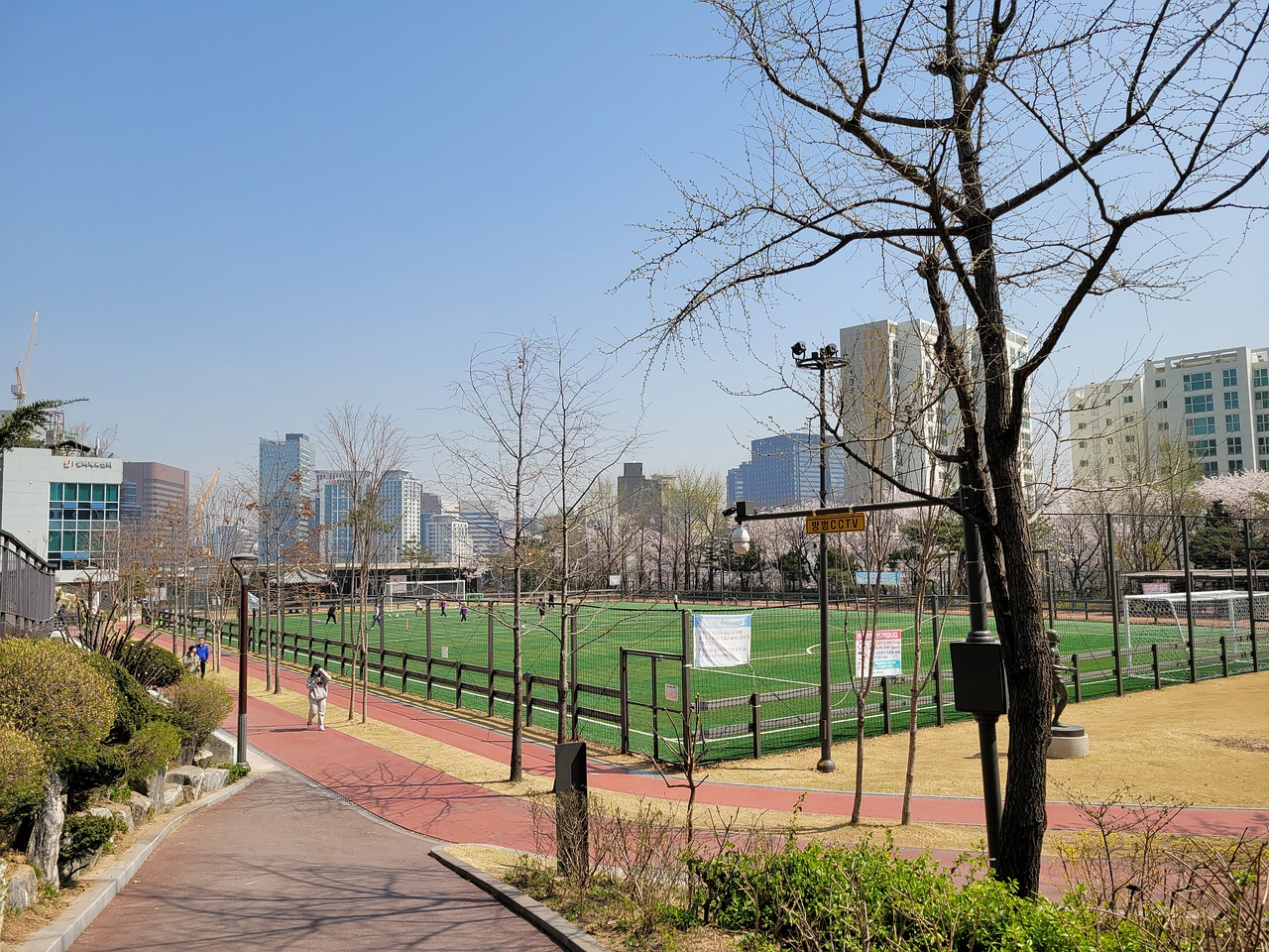 后展示的不